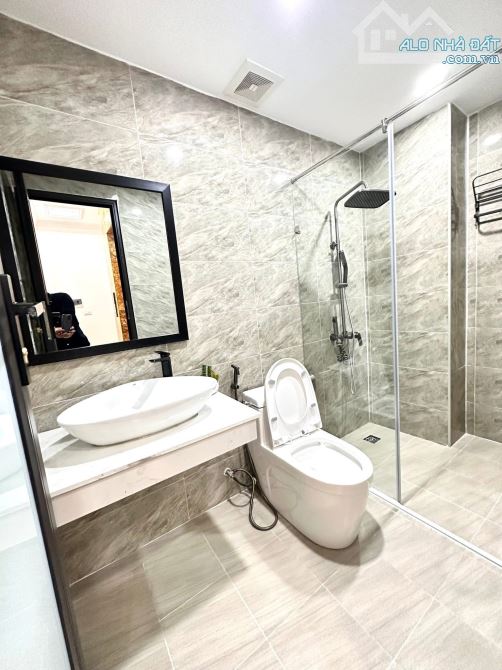 Hàng kịch độc! Bán nhà đất Yên Hoà, ngõ thông, thang máy, DT 30m2X MT 4.6m giá 10.5 tỷ - 6