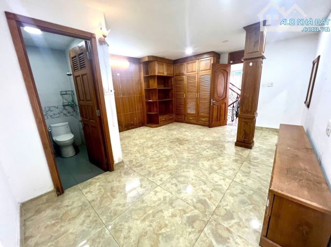 Nhà Mặt Tiền Chợ Vải Tân Bình – Đầu Tư Sinh Lời – Giá Tốt .DT 73m2.5 tầng.Lạc Long Quân - 6