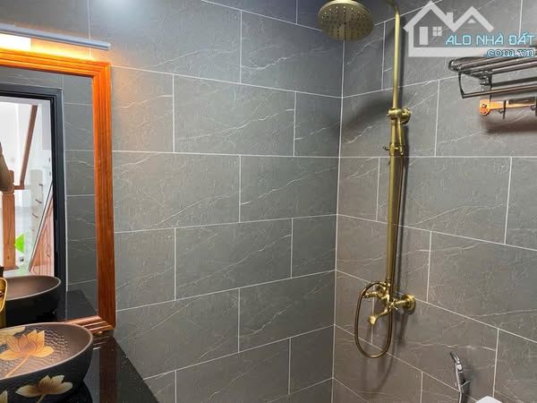 Bá.n 3 nhà đẹp mặt tiền Mai An Tiêm, Vĩnh Phước, Nha Trang ngay cfe Highland - 6
