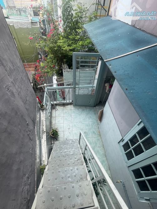Bán nhà 4 tầng 6PN ngay khu VIP Phan Xích Long- hẻm rộng sát Mặt tiền - 6