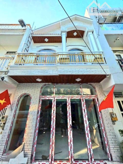 NHÀ 2 TẦNG - Ô TÔ NGỦ TRONG NHÀ - KDC SAIGON MOI - NGANG GẦN 5M - NHỈNH 5 TỶ - 6