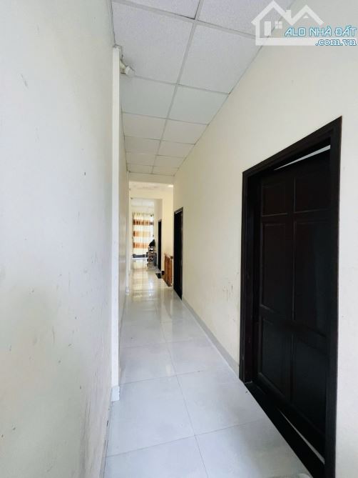 Bán nhà 2 Tầng.Mặt Tiền Nguyễn TấtThành. - 6