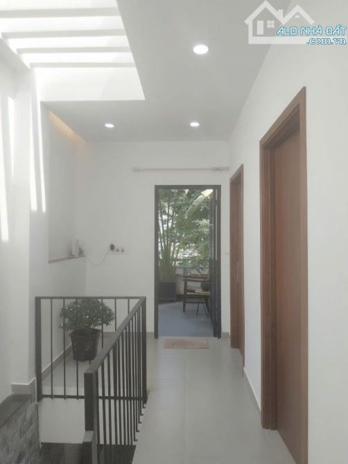 NHÀ HIẾM VƯỜN LÀI QUẬN 12 - 57M2 - NGANG 6M - NGAY KHU PHÂN LÔ - XE HƠI ĐẬU NGÀY ĐÊM THÔNG - 6