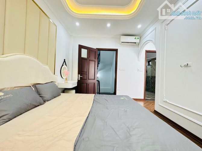 CỰC HIẾM HOÀNG HOA THÁM 9.5 Tỷ 45m 5T MT 6m ÔTÔ ĐỖ CỔNG MẶT TIỀN BỆ VỆ THIẾT KẾ ĐẲNG CẤP - 6