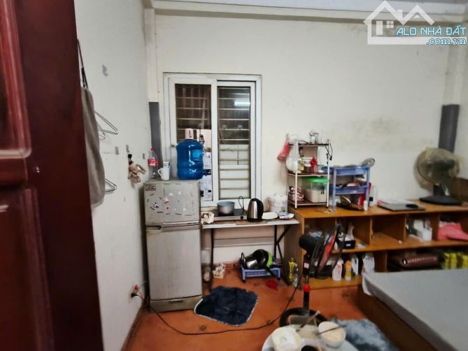 Hoàng Ngân 45m2,  5 tầng,  4 tầng, 1 nhà ra phố, oto tránh, Khu vực phát triển mạnh, giá đ - 6