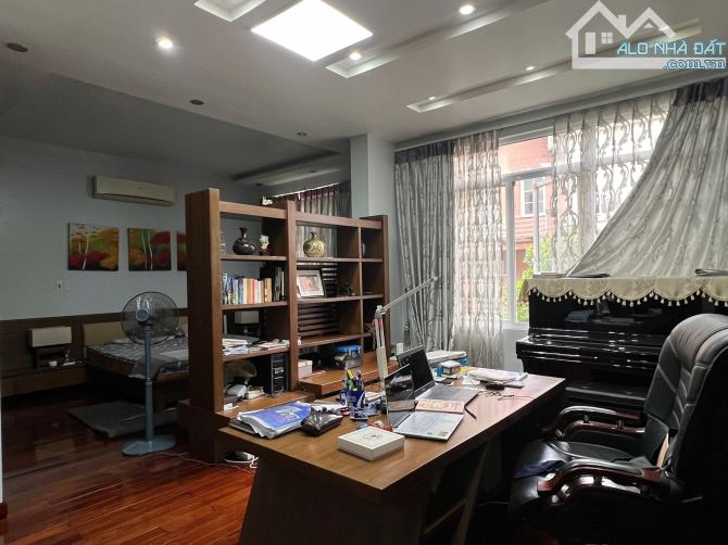 Phố Trung Kính To, 122m2 2 Thoáng, MT 5.7m 4 Tầng, Đường 10m, Vỉa Hè, Ở & Văn Phòng - 7