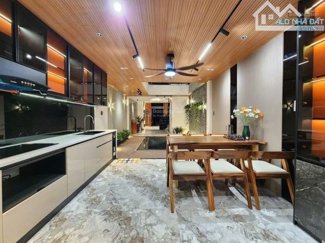 NGỘP LẮM RỒI ! bán gấp MT ngay Bắc Hải ( sát TTVH Q10 , giá giảm sâu chỉ còn 15.8 tỷ thôi - 7