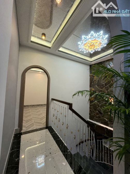 Nhà Mới Vào Ở Liền, Hẻm 958 Hậu Giang, Q6, 7,3x10,3. 3 Lầu, 6.1 Tỷ , LH : Kim Hữu - 7