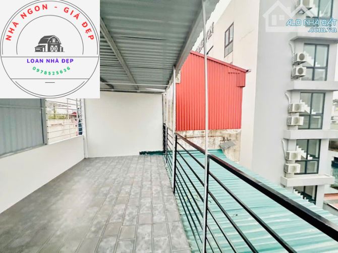 TÔN ĐỨC THẮNG- 1 nhà ra phố- 40m2*6 tầng- thang máy- hơn 13 tỷ-mặt tiền rộng - 7