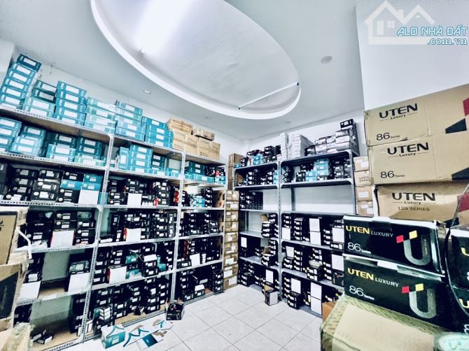 Gấp 10.7 Tỷ- Trần Thị Trọng- Tân Bình- Vị trí kinh doanh tốt- DT 4.5x18mx 4 tầng - 7