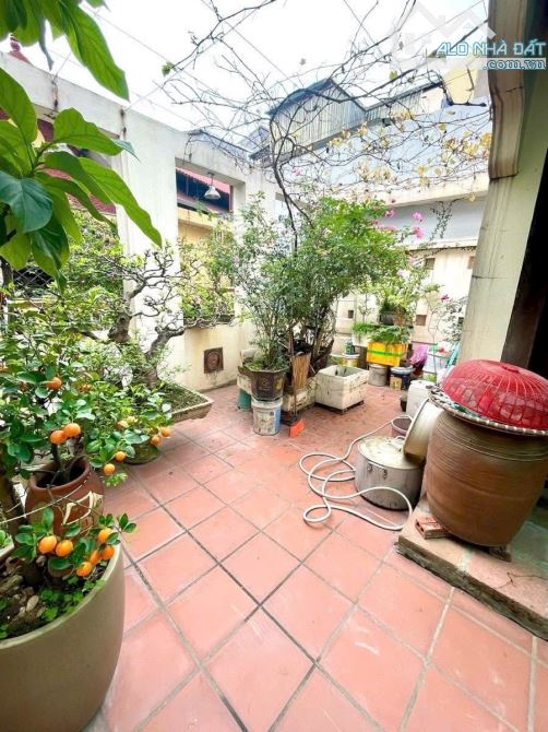 BÁN NHÀ Ngõ 267 Hoàng Hoa Thám, Ba Đình, DT 80m, 4 Tầng, MT 5,6m, 🧧Gia 19,8 tỷ - 7