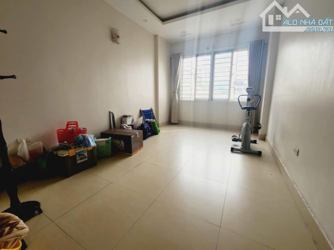 BÁN NHÀ RIÊNG ĐỘI CẤN - BA ĐÌNH, 10M MẶT PHỐ, Ô CHỜ THANG MÁY, 46M*5 TẦNG, 9.3T - 7