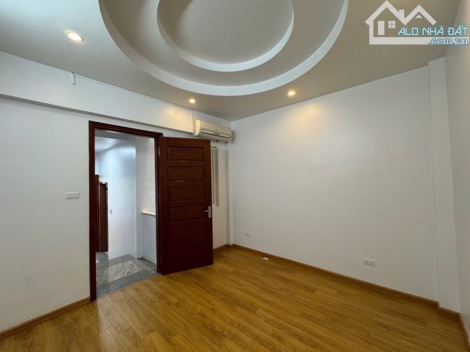 Bán nhà ngọc thụy 45m 4 tầng 4 ngủ full đồ giá rẻ - 7