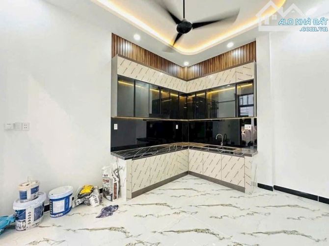 BÁN GẤP NHÀ 7x12M – NỞ HẬU 9M – BIỆT THỰ MINI GẦN TRUNG TÂM TP BIÊN HÒA , ĐỒNG KHỞI . - 7
