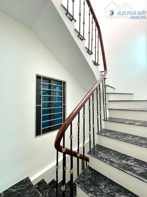 Ngõ Chợ Khâm Thiên Đống Đa. DT 24m2, 4 Tầng, Mặt Tiền 3.2. Giá 4.95 Tỷ - 7
