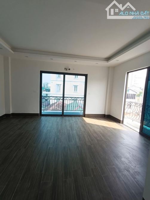 Trần Cung - Lô góc cực thoáng - Ô tô vào nhà - Thang máy - 18.5 tỷ - 7