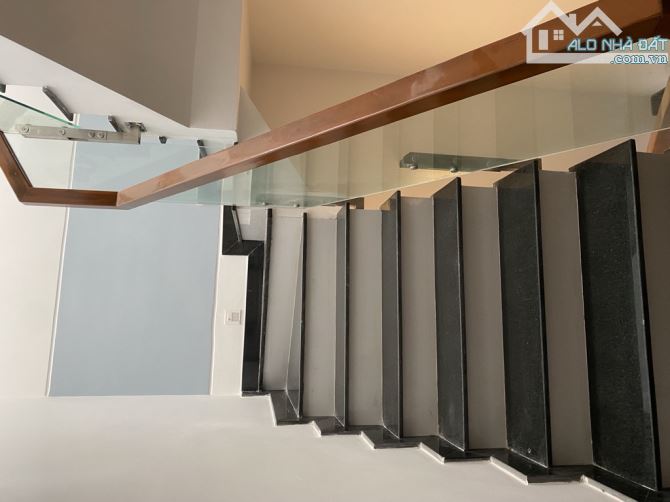 Bán nhà hẻm xe tải gần Lê Văn Quới, BHHA, Bình Tân, 47.5m² (4 x 13) x 5 tầng, chỉ 7.83 tỷ - 7