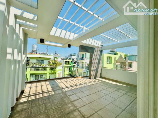 💥BIỆT THỰ 4 TẦNG - TRUNG TÂM QUẬN PHÚ NHUẬN - HẺM 8M - 143M2 - NGANG BỀ THẾ 8M 👉26 TỶ - 7