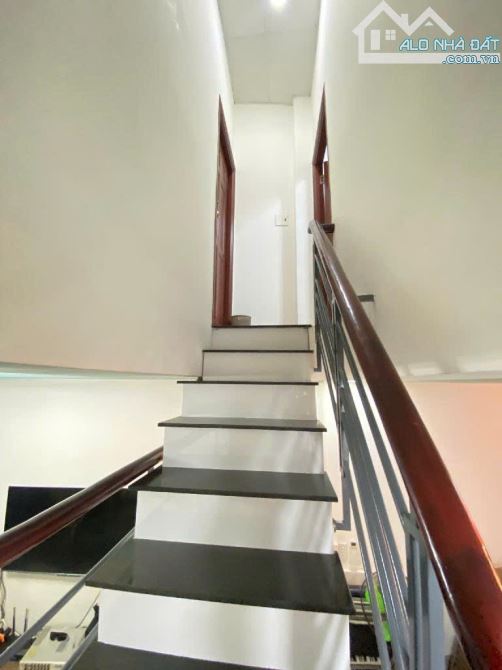 Bán nhà Đ. Bình Đông, Phường 14, Quận 8: 47m2, 2 tầng, Nở hậu, hẻm xe hơi, chỉ 3,95 tỷ - 7