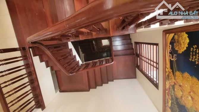 Cho thuê nhà 5 tầng mặt đường Phạm Văn Đồng, ph Thanh Bình, TP HD, 102m2, mt 6m, KD tốt - 7