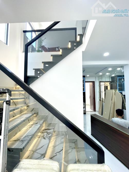 HIẾM CÓ Ở QUẬN 7 – NHÀ MỚI ĐẸP  60m2– 3PN – Ở NGAY –MÀ  GIÁ  CHỈ 6tỷ2 - 7