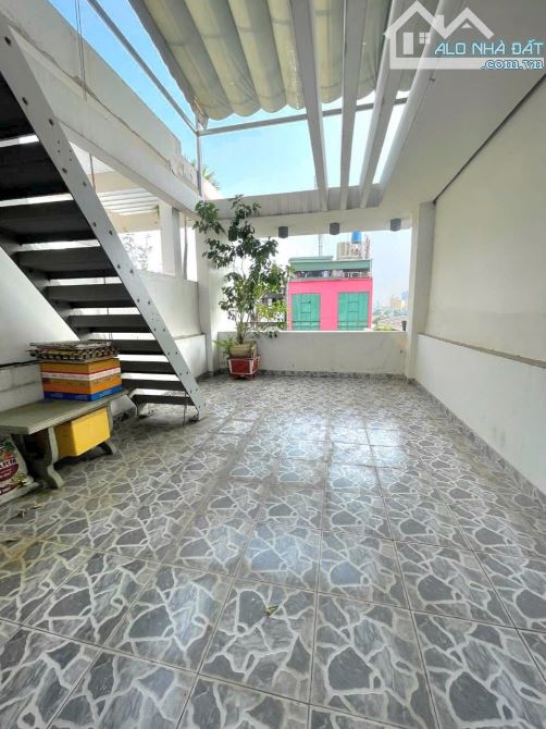 [TÂN PHÚ] TÔ HIỆU- HOÀ BÌNH- HXH 7M-NHÀ ĐÚC BTCT 4x22m- 1 trệt 2 lầu sân thượng- 9.x Tỷ - 7