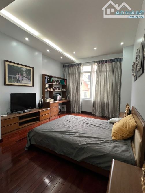 Phố Trung Kính To, 122m2 2 Thoáng, MT 5.7m 4 Tầng, Đường 10m, Vỉa Hè, Ở & Văn Phòng - 8