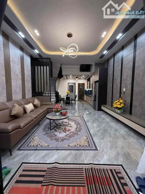 Cc cần bán gấp nhà 3 tầng MT KD VIP đường Hoà Mình 14, giá chỉ nhỉnh 5 tỷ. - 8