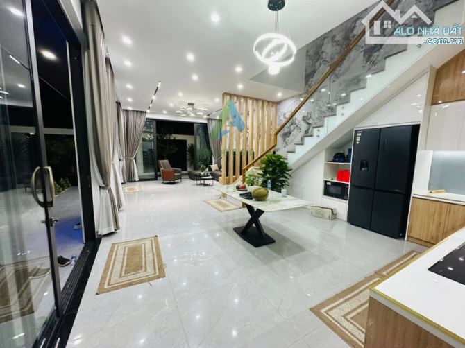 🔥 CHO THUÊ BIỆT THỰ ĐẲNG CẤP 3 TẦNG ĐƯỜNG NGUYỄN ĐÌNH THI - 8