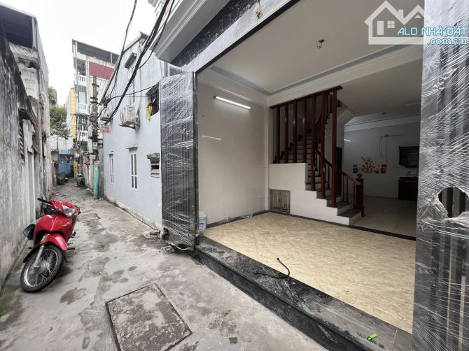 NHỈNH 5 TỶ - TẢ THANH OAI - THANH TRÌ, NHÀ MỚI 7 PHÒNG, MẶT TIỀN KHỦNG, VỊ TRÍ ĐẸP! - 9