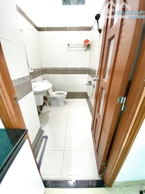 HẺM XE TẢI BÙI HỮU NGHĨA - GIÁP Q.1(5,3×14) 7 TẦNG BTCT - CHDV 70TR/THÁNG. - 9