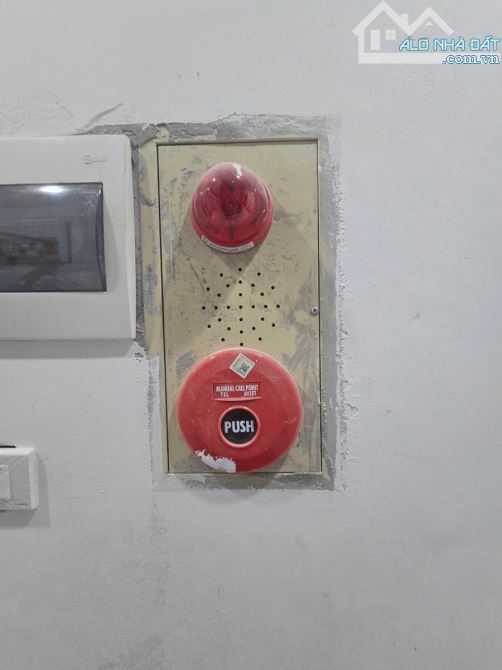CHÍNH CHỦ BÁN NHÀ MẶT NGÕ PHỐ TRẦN CUNG DT 61, Mt 7, 6 Tầng Giá 13 t tỷ - 9