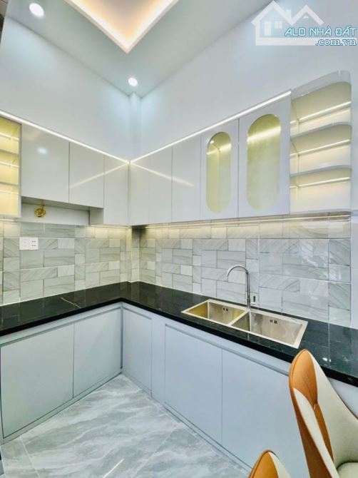 45m2, BÁN NHÀ 4 TẦNG, HẺM Ô TÔ 5M thông, THỐNG NHẤT, P16 GÒ VẤP, NHỈNH 5 TỶ - 9