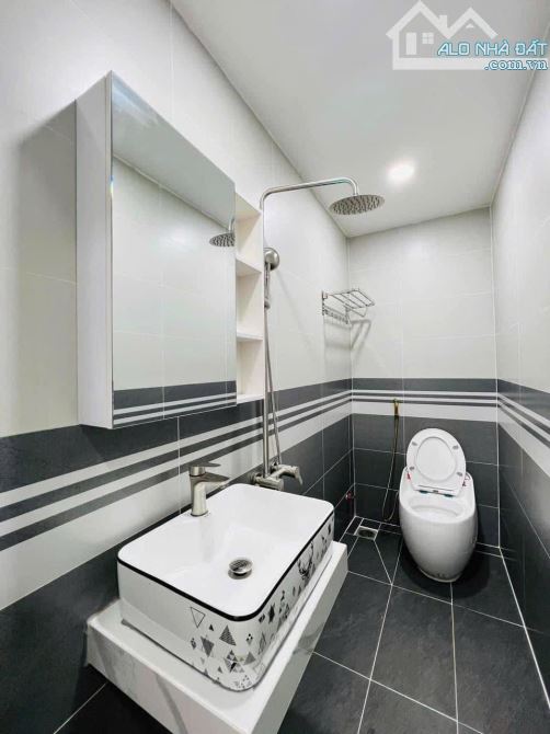 Bán căn nhà ở đường Hà Huy Giáp, phường Thạnh Lộc, quận 12, giá 2 tỷ 300 triệu. - 9