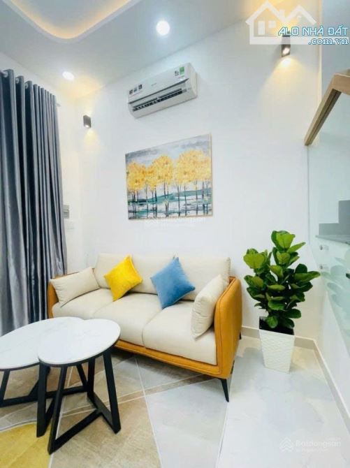 BÁN NHÀ HUỲNH VĂN BÁNH, 3 PN, ĐANG CHO THUÊ 16TR. - 9
