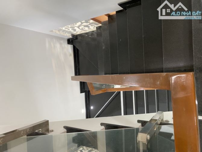Bán nhà hẻm xe tải gần Lê Văn Quới, BHHA, Bình Tân, 47.5m² (4 x 13) x 5 tầng, chỉ 7.83 tỷ - 9