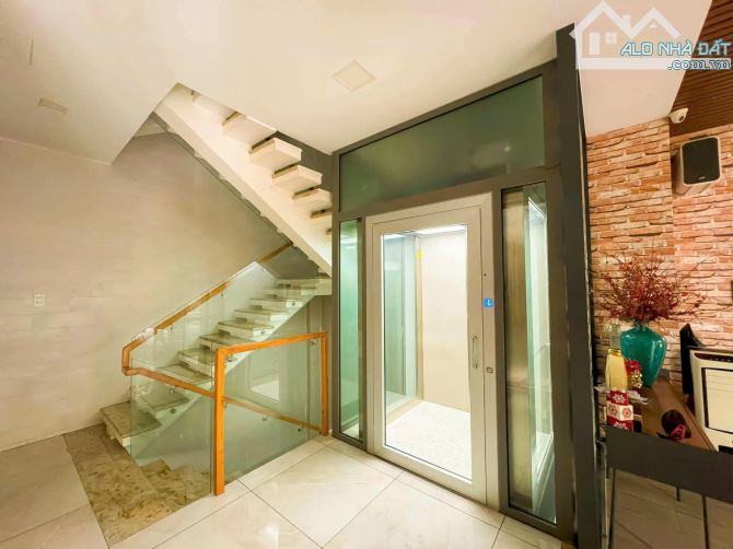 BIỆT THỰ 7 TẦNG 200M2 NGANG 12.5 – HẦM, HỒ BƠI – NGAY NHÀ GA T3 – CHỈ 69 TỶ TL - 9