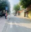 Mặt phố Đức Giang, Nhà cấp 4 130m gần Bình Minh Garden, vỉa hè, kinh doanh, giá tốt 22.8