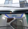 NHÀ 2 TẦNG MỚI ĐẸP 100% HƯỚNG ĐÔNG NAM - HẺM HÙNG VƯƠNG
