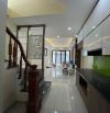 - Bán nhà đường Trần Cung, sát phố, nội thất xịn sò, 38m2, 8.95 tỷ.