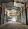 Cho thuê nhà xưởng 800m2 - Có Sẳn Cẩu 7,5 Tấn - Đường Xe Công