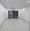 - Bán nhà đường Trần Cung, sát phố, nội thất xịn sò, 36m2, 8.65 tỷ.