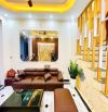 CHÍNH CHỦ CẦN BÁN GẤP NHÀ NGÕ 814 LÁNG DT 45M2 - 5 TẦNG - MT 4M - GIÁ 10.4 TỶ.