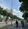 Bán đất xây tòa nhà VP mặt tiền 12m sát Phạm Văn Đồng 215m2 rộng 9.3m ngay trung tâm 30 tỷ