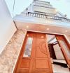 Bán Nhà Ngõ 206 Cổ Linh, Long Biên 33m2, 5T chỉ 5 tỷ (cách ô tô đỗ 25m)