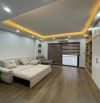 Bán nhà mặt ngõ Nguyễn Chánh, kinh doanh, ô tô tránh, vìa hè rộng, nhà đẹp