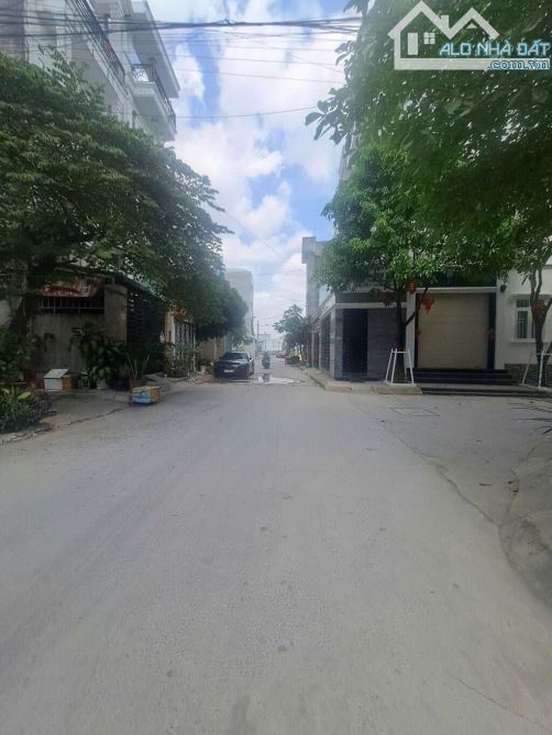 🌈Nhà Đẹp Góc Hai Mặt Tiền 3 Tầng Thạnh Xuân 22- Ngang Khủng 6,6m- 4PN- hơn 10tỷ💵