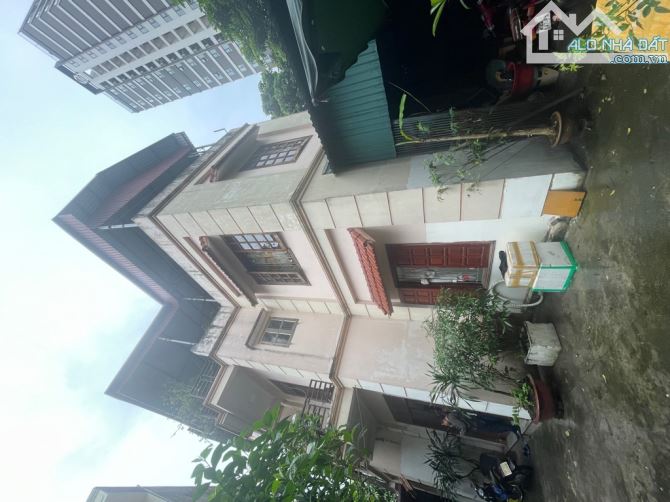 🏡 CHÍNH CHỦ B.ÁN  NH.À PHỐ ĐỨC GIANG – DIỆN TÍCH  223M² – GIÁ CHỈ 15,5TỶ. 💥 HƠN 70 TR