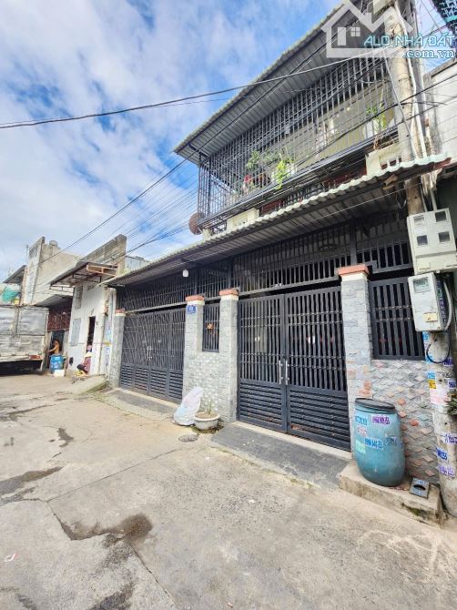 nhà 5ty5 TL 176,2m2 (8,85x19,9) 2 cĂn gần Chợ Xóm Nghèo P.Dĩ An Tp Dĩ An