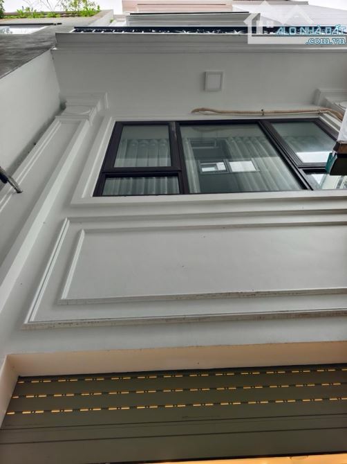 Nhà ĐẸP phố Vũ Xuân Thiều - 63m x 5 tầng - 6,3 tỷ